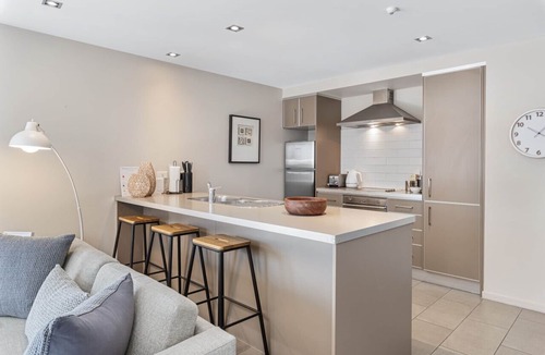 Paihia Apartment | Paihia 2 Bdrm Apartment and Pool