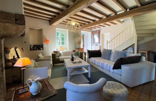 Artiguelouve House | Paille