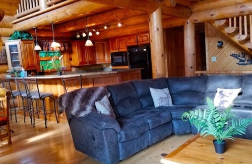 Harpers Ferry Cabin | Paint Creek Lodge