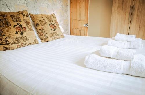 Matlock Bath House | Painter's Cottage