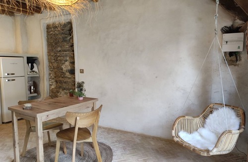 Maubourguet Apartment | Paisible Appartement Avec sa Cour Fermée