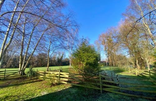 Saint-Symphorien House | Paisible chaumière Normande proche bourg - Jardin - Campagne