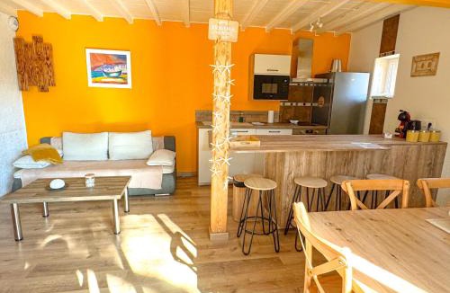 Fitou House | Paisible maison à l'ombre des pins