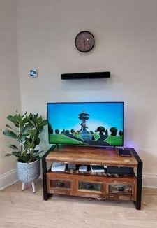 Paisley Apartment | Paisley Pattern Flat West End UWS UNI GLA Glasgow Airport