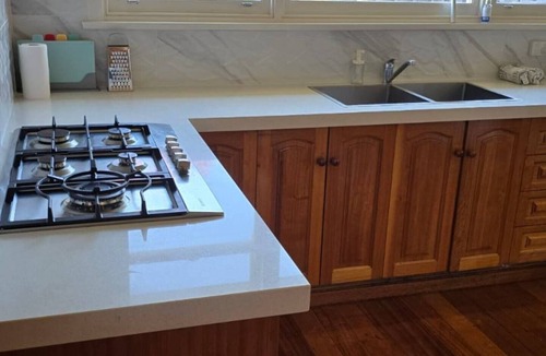 Pakenham House | Pakenham Villa