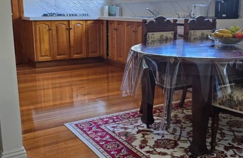 Pakenham House | Pakenham Villa