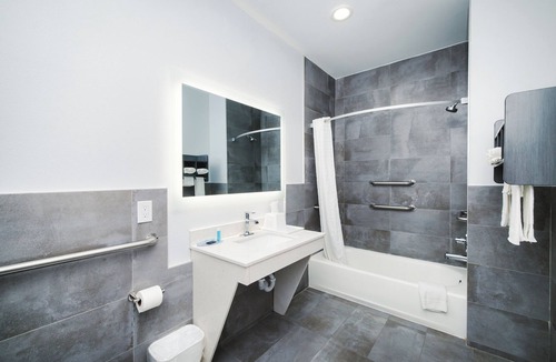 Fairbanks Hotel | Palace Inn Fairbanks