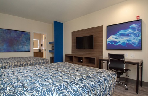 Biggs Field Hotel | Palace Inn