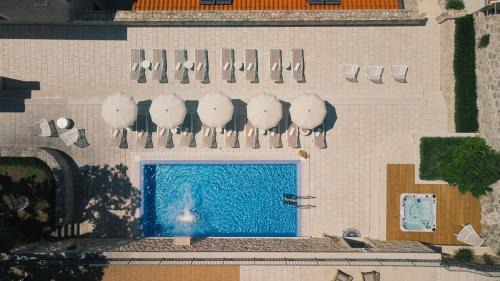 Gornji Kono Hotel | Palace Natali