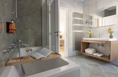 Pile Hotel | Palace Natali
