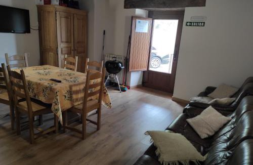 Imotz Apartment | Palacio de Aralar Terracita