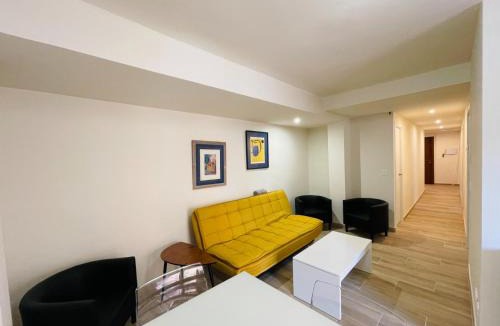 Las Fuentes Apartment | Palacio de Larrinaga