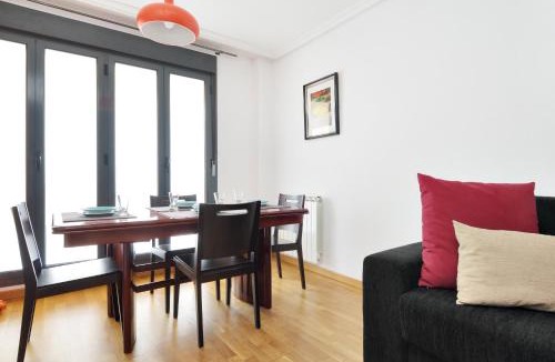 San Pablo Apartment | Palacio de Los Luna