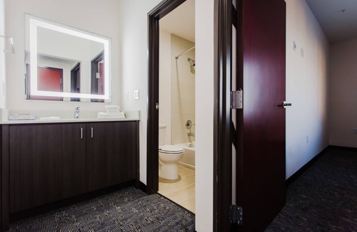 Barker Hotel | Palacio Royale Inn Boutique Katy