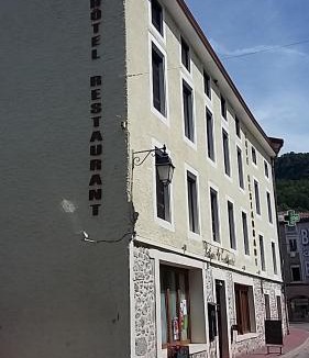 Escouloubre-les-bains Hotel | Palais Cathare