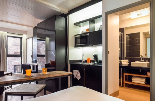 Lille Centre Ville Apartment | Palais Rinour - Cosy studio close to stations - Welkeys