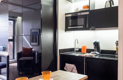 Lille Centre Ville Apartment | Palais Rinour - Cosy studio close to stations - Welkeys