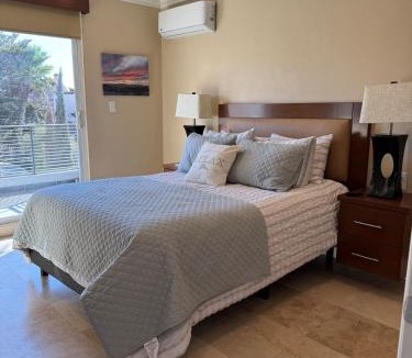 La Joya House | Palapa House