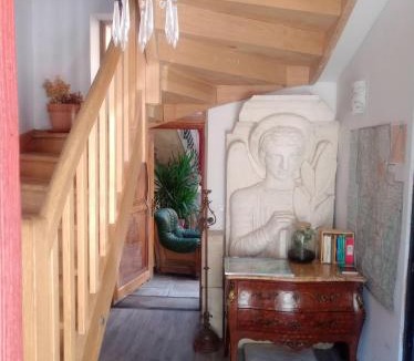 Saint-Vallier House | Palatio Velio - Couvent des Capucines