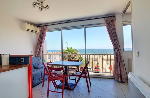Palavas-les-Flots Apartment | Palavas Les Flots bright F2 with parking, near the sea
