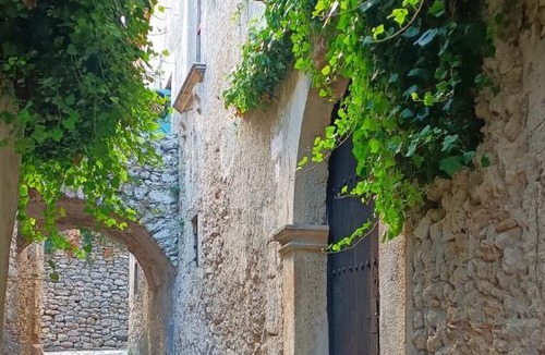 Gerace House | Palazzo Caracciolo
