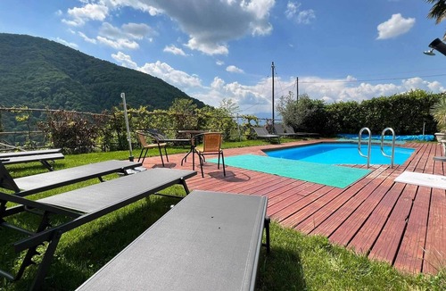 Croglio Apartment | Palazzo dei Ulivi - Suite Primavera, Purasca, Switzerland