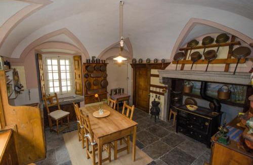 Spruga Hotel | Palazzo Gamboni Swiss Historic Hotel