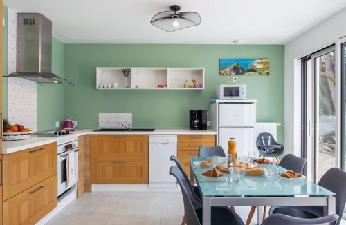 Locquirec House | Palet Breton by Interhome