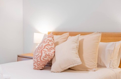 Spring Gully House | Palm Avenue Oasis Sum