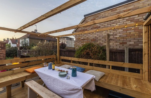 Cliftonville House | Palm Bay Beach House