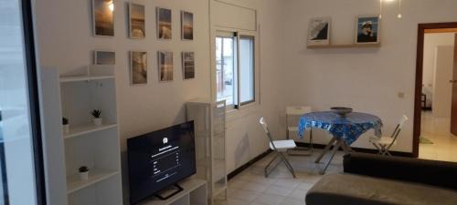 Cubelles Apartment | Palm Beach