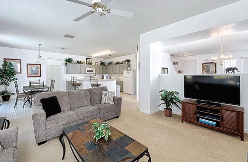 Legacy Park House | Palm Breeze: Private Pool/Spa & 24/7 Support!
