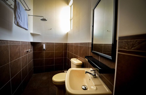 Perkampungan Bukit Ubi Hotel | Palm City Villa