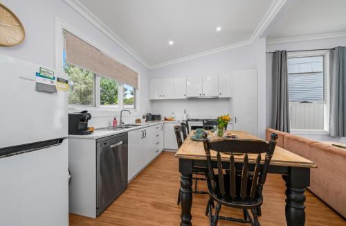 Benalla House | Palm Cottage