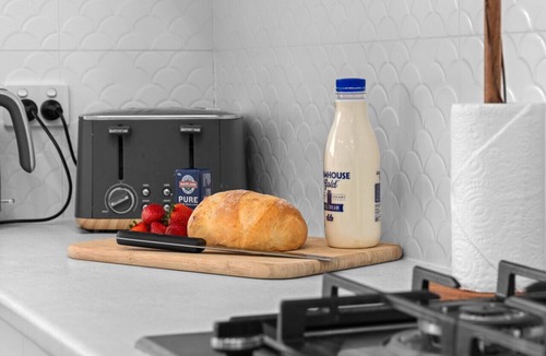 Benalla House | Palm Cottage - Benalla