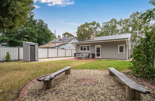 Benalla House | Palm Cottage - Benalla