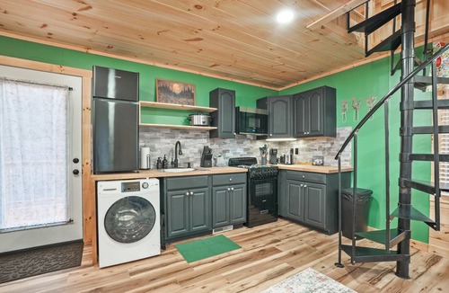 Creola Cabin | Palm Creek | Hocking Hills