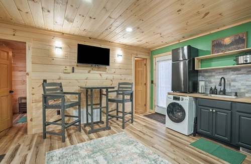 Creola Cabin | Palm Creek | Hocking Hills