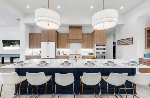 Burnet House | Palm Paradise on Lake LBJ | Concierge Services