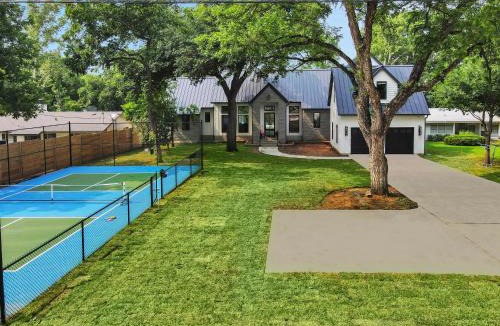 Burnet House | Palm Paradise on Lake LBJ with Concierge Services
