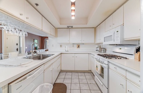 Racquet Club Estates Condo | Palm Springs 2 Bedroom Escape . Heated Pool, Spa & Glorious Mountain Views