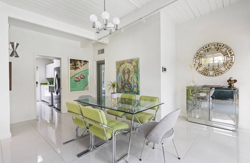 Racquet Club Estates House | Palm Springs Baby! Featured Home in Modernism Week 2020
