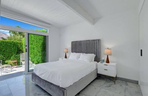 Racquet Club Estates House | Palm Springs Luxury Home With Pool and Next to Downtown & Airport