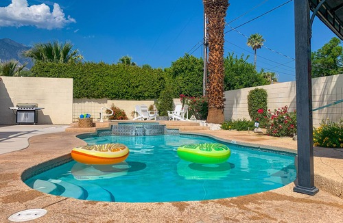 Desert Park Estates House | Palm Springs Pet Friendly Pool and Spa Oasis