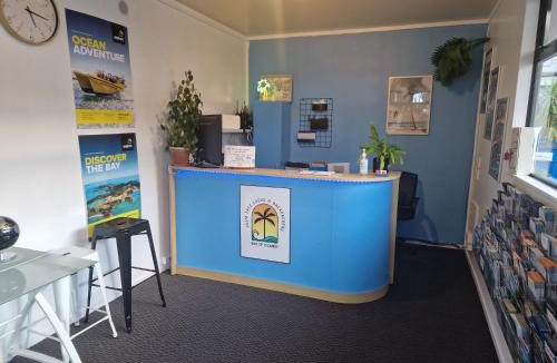 Paihia Hotel | Palm Tree Apartments & backpackers