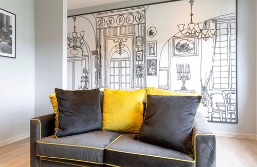 London Borough of Bromley Apartment | Palm Tree House - New York