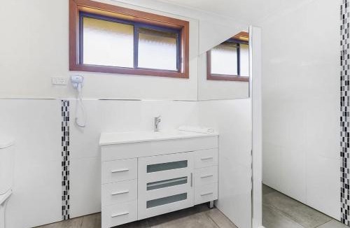 Tarro Hotel | Palm Valley Motel