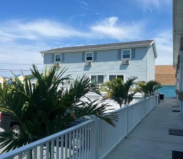 Chincoteague Apartment | Palm Villa @ The Reef