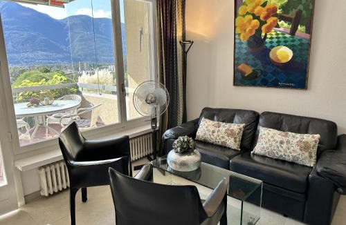 Muralto Apartment | Palme 004 by Fewotessin