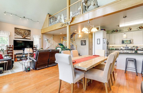 Butte House | Palmer Getaway w/Mountain Views & Fire Pit!